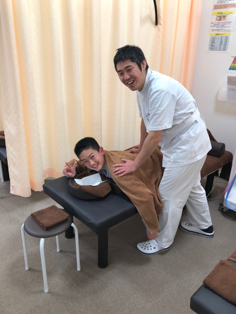 イーグル整骨院　ヨークタウン利府野中店　雰囲気